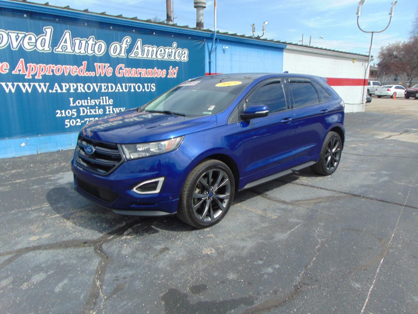 2015 Blue Ford Edge (2FMTK3AP1FB) with an V6 EcoBoost Twin Turbo 2.7L engine, Auto, 6-Spd SelShft transmission, located at 2105 Dixie Hwy, Louisville, KY, 40210, (502) 772-3333, 38.220932, -85.795441 - Photo#2